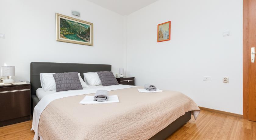 Comfortable Apartment Split Room photo